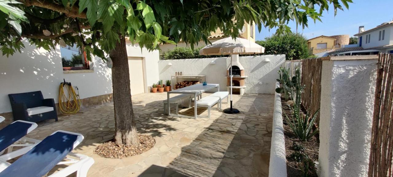Villa Mas Sopes Sant Pere Pescador Exterior photo